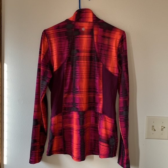 Stunning Vivid Multicolor Tek Gear DryTek Half Zip Pullover Size M - Picture 6 of 8